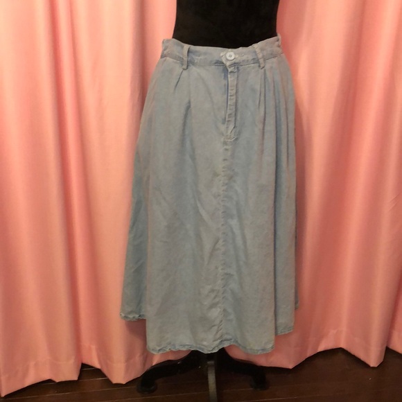 SHEIN Dresses & Skirts - Light Denim Midi Skirt With Elastic Waist